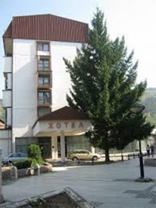 surdulica-2-hotel-srbija-foto-v-pesic